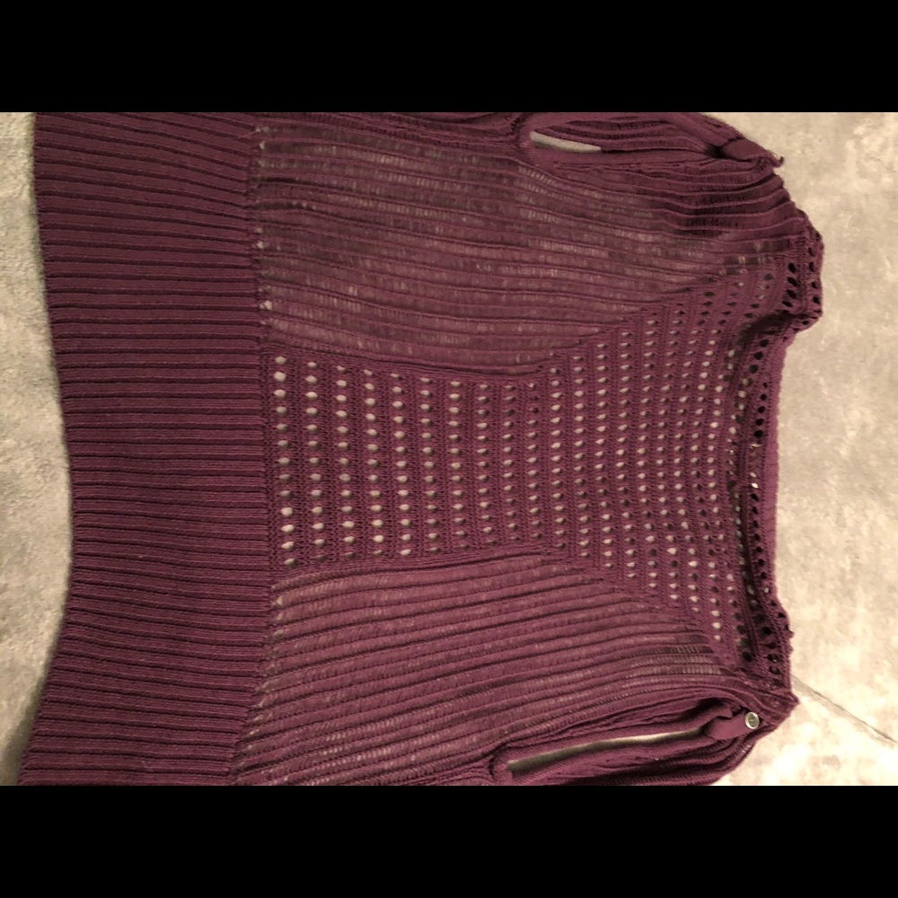 Mudd and Apt 9 matching tops. Size XL - Picture 4 of 8